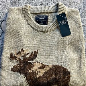 Abercrombie and Fitch Mens XS sweater brand new with tags